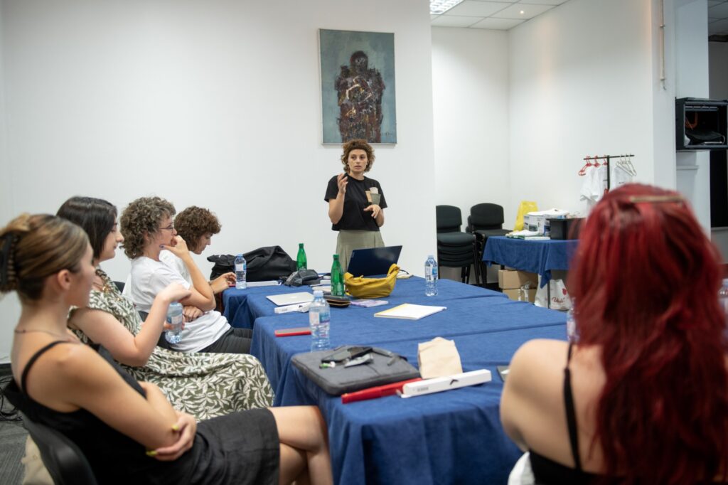 ????????????????????????????????????