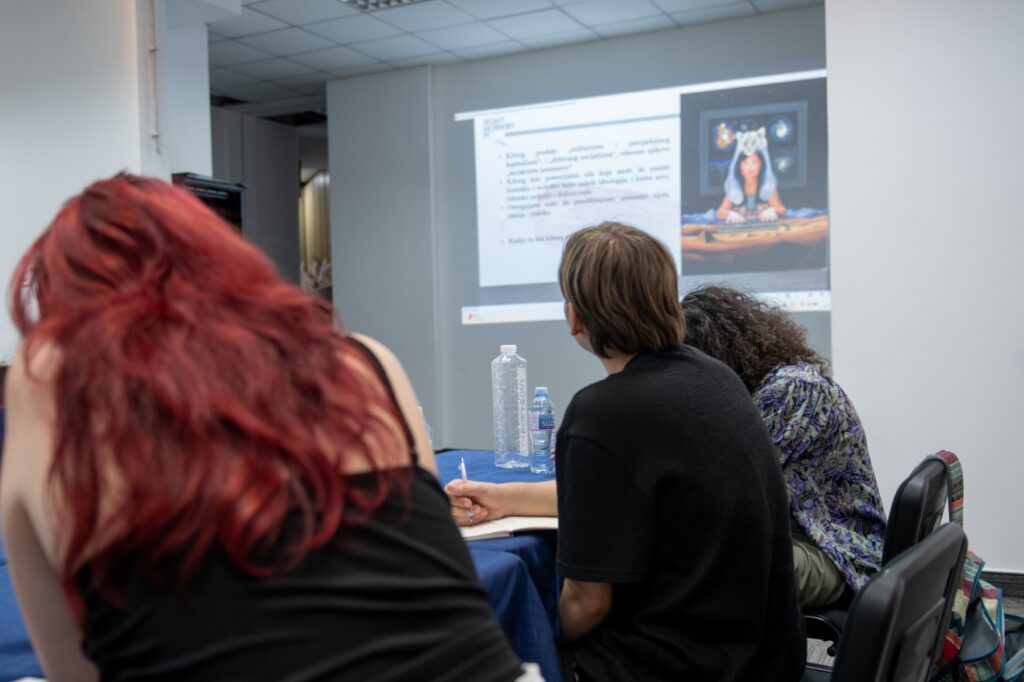 ????????????????????????????????????